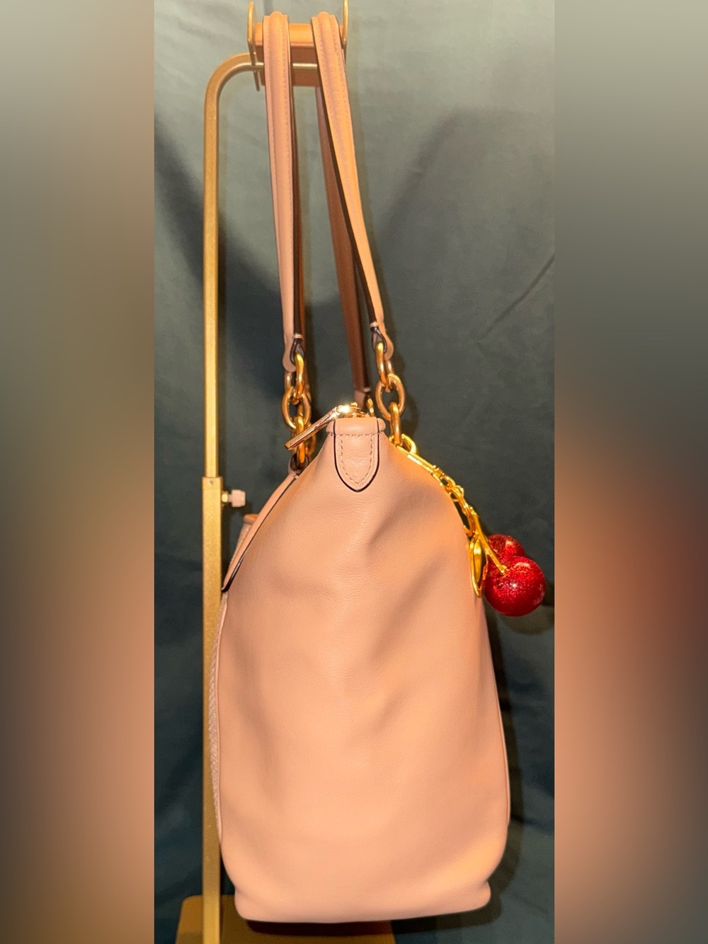 Coach Legacy Exploded Reps Jacquard Ava Tote with Gold Tone Hardware - Picture 5 of 12
